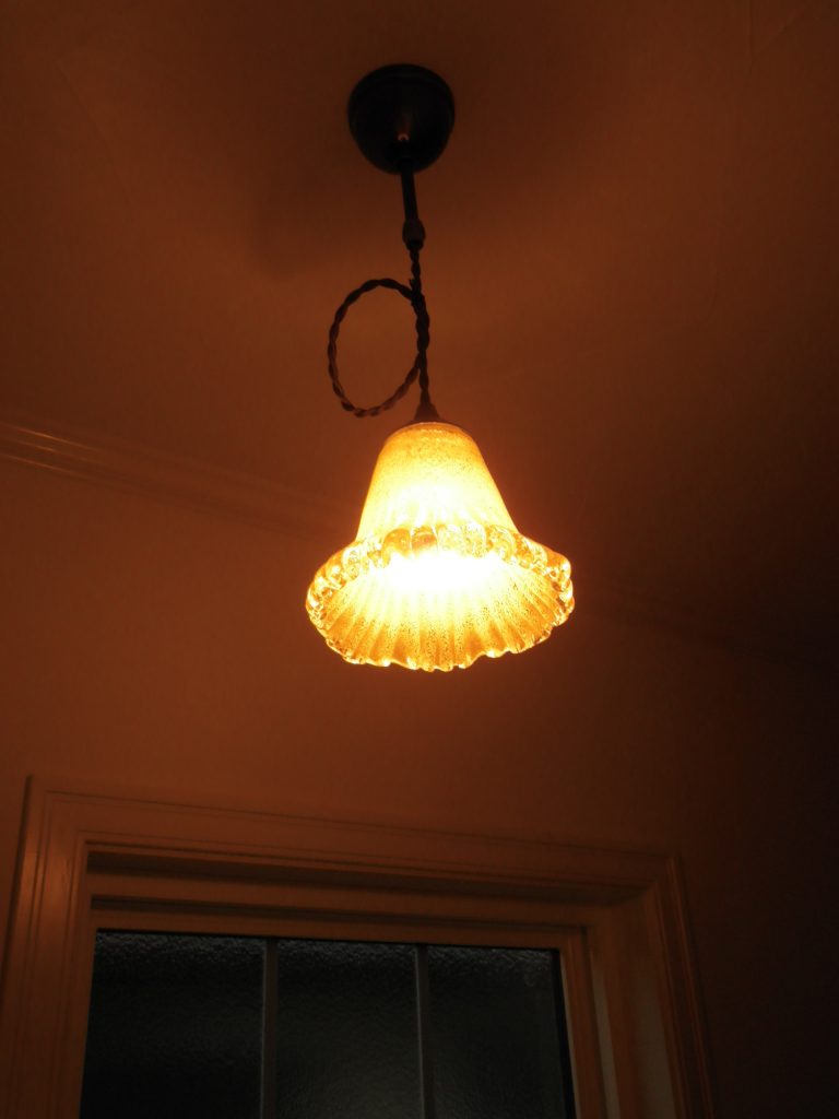 バラエティに富んだ照明器具