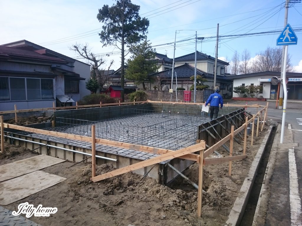 天候に恵まれて着々と進む基礎工事