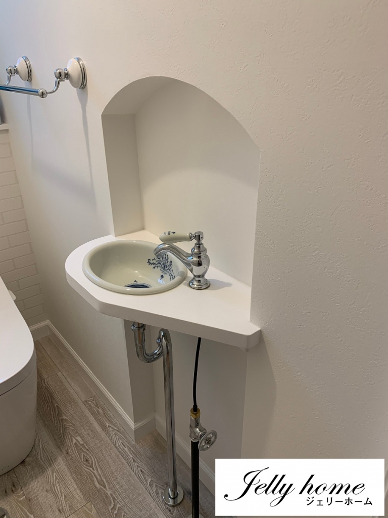 さりげないトイレ手洗い器