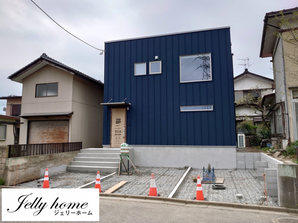 旭新町のZERO-CUBE、まもなく完成です。