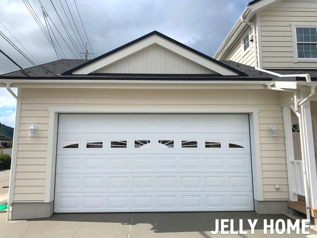 「1台用×2枚」か「ワイドな2台用」か。ガレージシャッター選びで知っておきたい“構造計算”のお話